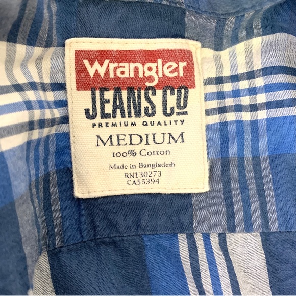 Wrangler Cotton Mens Medium Blue Plaid Short Sleeve Button Down Pocket Shirt. - Picture 3 of 3